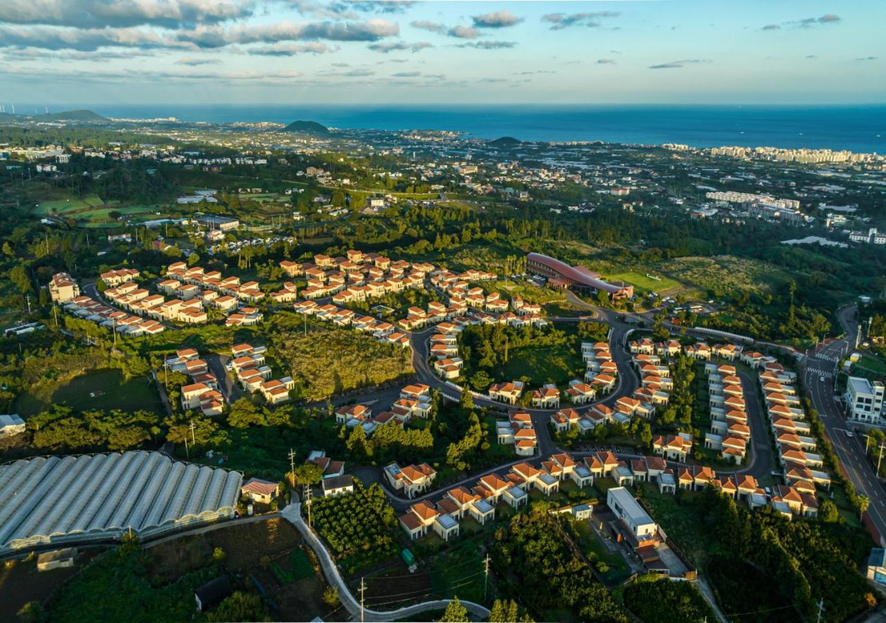 ג'גו Camphortree Hotel And Resort מראה חיצוני תמונה