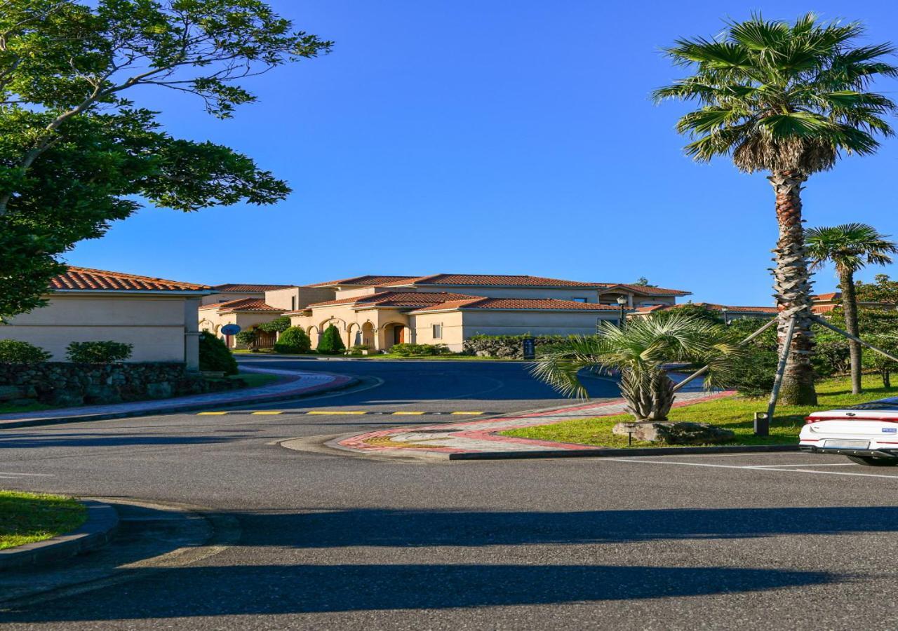 ג'גו Camphortree Hotel And Resort מראה חיצוני תמונה