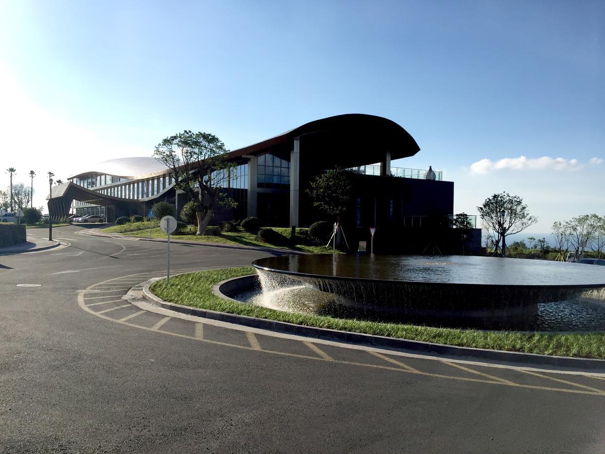 ג'גו Camphortree Hotel And Resort מראה חיצוני תמונה